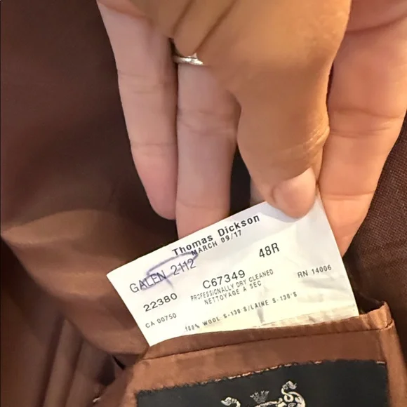 Men's Classic Plaid Blazer in Brown - Picture 4 of 7